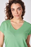 Kadın %100 Pamuklu Dokulu V Yaka Kısa Kollu Tişört