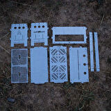 Kamp Ayısı® PyroWide™ Geniş Katlanır Metal Ateş Kutusu - 2mm Gri Galvaniz Çelik, Çantalı, 39.5 x 26.5 x 21 cm 