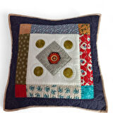 Patchwork Nakış İşlemeli Geleneksel Desenli Yastık