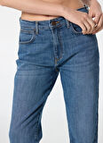 Wrangler Yüksek Bel Düz Paça Straight Taş Kadın Denim Pantolon W26R00258-Straight Jean Pantolon
