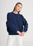 Wrangler Bisiklet Yaka Lacivert Kadın Sweatshırt W241234410-Bisiklet Yaka Sweatshirt