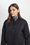 Loose Fit Rahat Kesim Kapitone Detaylı Siyah Bomber Ceket