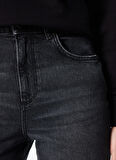 Wrangler Yüksek Bel Dar Paça Relaxed Taş Kadın Denim Pantolon W24601758 Stone Jean Pantolon