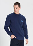 Wrangler Bisiklet Yaka Lacivert Erkek Sweatshırt W6895935358 Lacivert Sweatshirt