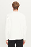 Regular Fit Normal Kesim Bisiklet Yaka Kırık Beyaz Sweatshirt