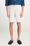 Relaxed Fit Geniş Kesim Lastik Bel Detaylı Esnek Taş Rengi Chino Şort