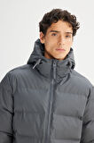 Regular Fit Normal Kesim Kapüşonlu Cepli Şişme Puffer Mont