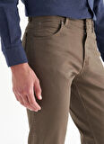 Wrangler Normal Bel Slim Fit Kahve Erkek Chino Pantolon W12S Texas 360