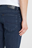 Daren Straight Fit Düz Kesim Normal Bel Pamuklu Esnek Mavi Jean Denim Pantolon