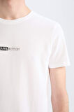 DeFacto %100 Pamuk Slim Fit Dar Kesim Bisiklet Yaka Baskılı Kısa Kollu Tişört E3776AX25SMWT34