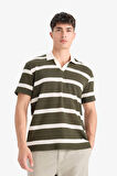 DeFacto Regular Fit Polo Yaka Kısa Kollu Triko Görünümlü Polo Tişört E3965AX25SMKH211