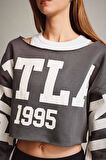 Kayık Yaka Sweatshirt