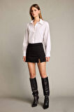 Slim Fit Dar Kesim Paça Ucu Kesik Şort