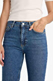 Comfort Straight Yüksek Bel Bilek Boy Jean Yıkamalı Pantolon