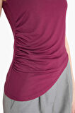 DeFacto Slim Fit Dar Kesim Bisiklet Yaka Basic Düz Asimetrik Kesim Drapeli Atlet F0358AX25SMBR115