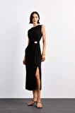 Fitted Toka Detaylı Poplin Kolsuz Yırtmaçlı Midi Elbise