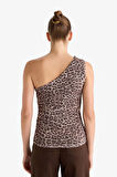 Slim Fit Dar Kesim Leopar Desenli Tek Omuzlu Tül Bluz