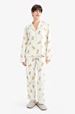Pijama Takımı Regular Fit Köpek Desenli Uzun Kollu Üst Uzun Alt-Fall in Love 