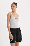 DeFactoFit NBA Brooklyn Nets Standart Fit Bisiklet Yaka Fitilli Kaşkorse Sporcu Atlet E3831AX25SMGR421