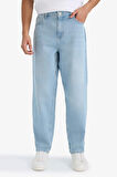 Relax Fit Düz Paça Jean Pantolon