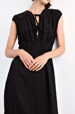 Önü Bağlamalı Kolsuz Midi Elbise