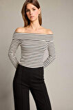 Omzu Açık Çizgili Uzun Kollu Bluz