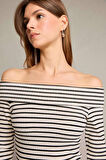 Omzu Açık Çizgili Uzun Kollu Bluz