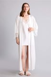 DeFacto Relax Fıt Wrap Yaka Saten Yarım Kol Beyaz Sabahlık H7067AX26SMWT79