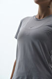 Gri Rahat Kesim Kısa Kollu Kadın Spor Tişörtü