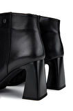 Tamer Tanca Kadın Hakiki Deri Siyah Deri Topuklu Bot 1078 25143 BN BOT SK24-25 SIYAH DR