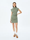 Kap Kol Dik Yaka Slim Fit Mini Elbise