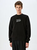 Pamuk Karışımlı Bisiklet Yaka Slogan Baskılı Sweatshirt