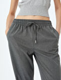 Beli Bağlamalı Cepli Jogger Pantolon