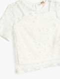 Dantel Detaylı Bisiklet Yaka Kısa Kollu Bluz