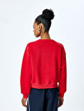 Rahat Kalıp Bisiklet Yaka Uzun Kollu Basic Sweatshirt
