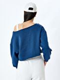 Şardonlu Slogan Baskılı Kayık Yaka Uzun Kollu Crop Sweatshirt