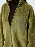 Dik Yaka Fermuarlı Cep Detaylı Peluş Oversize Sweatshirt