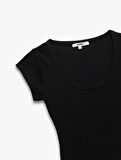 Pamuklu Slim Fit Kısa Kollu Bisiklet Yaka Tişört
