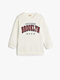 Bisiklet Yaka Brooklyn Baskılı Uzun Kollu Şardonlu Sweatshirt