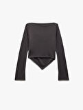 Slim Fit Drape Detaylı Asimetrik Uzun Kollu Tişört