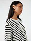 Uzun Kollu Düğmeli Bisiklet Yaka Çizgili Triko Hırka