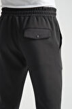 Siyah - L Erkek Düz Paça Beli Bağcıklı Logo Detaylı Jogger Eşofman Altı