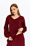Kadın Dokulu V Yaka Bluz