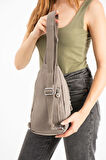 Kadın Krinkıl Kumaş Suya Dayanıklı Çapraz Askılı Vizon Renk Body Bag