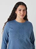 LCW Grace İNDİGO Bisiklet Yaka Nakışlı Kadın Bluz