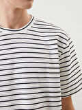 XSIDE Ekru Bisiklet Yaka Kısa Kollu Çizgili Penye Erkek Tişört
