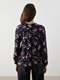LCW Grace SİYAH Bağlamalı Yaka Çiçekli Kadın Bluz