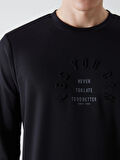 LCWAIKIKI Classic Siyah Bisiklet Yaka Uzun Kollu Baskılı Erkek Sweatshirt