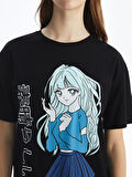 XSIDE Siyah Bisiklet Yaka Anime Baskılı Kadın Tişört