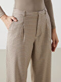 Loose Fit Ekose Kadın Pantolon_W4KI34Z8-LLL_8684682212269_44